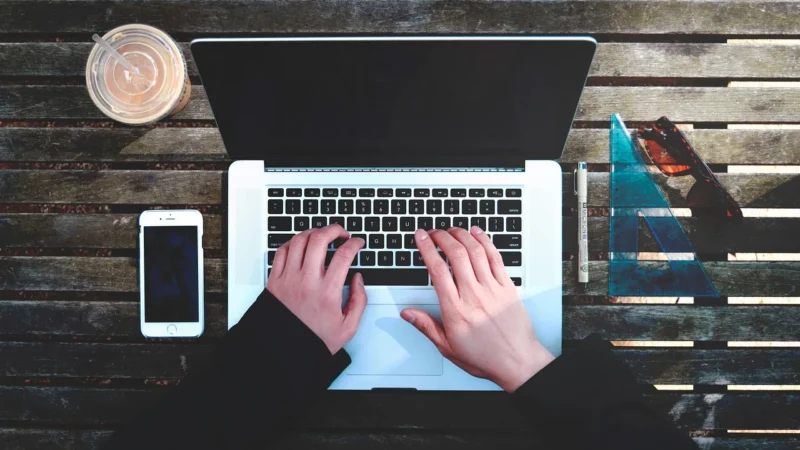 Mobilna aplikacja z testami do uprawnień budowlanych