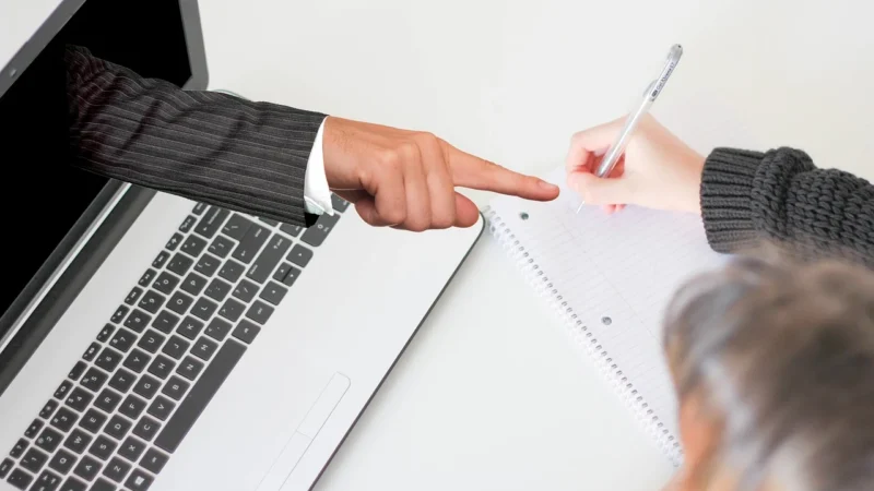 Zostań nauczycielem wspomagającym: studia, podyplomowe i kursy